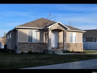 12459 Saquamish St, Riverton UT  84096-3451 exterior