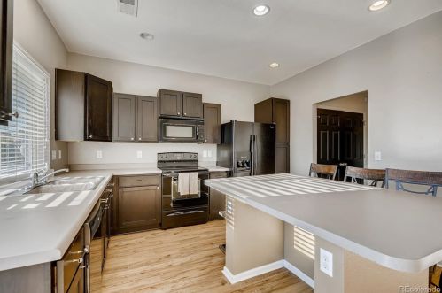 5571 Nepal St, Denver CO  80249-8493 exterior