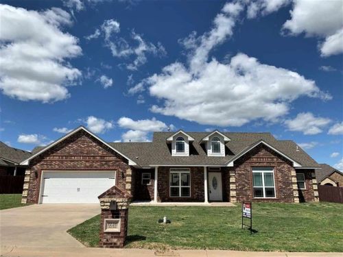 1226 Red Rock Dr, Elgin, OK 73538-3806
