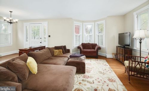 67 Euclid Ave, Haddonfield NJ 08033-2553 exterior