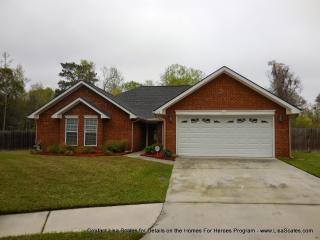 12 Sassafras Ln, Midway, GA 31320-5346