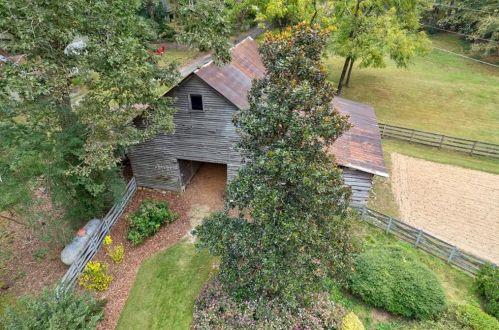 201 Still Branch Dr, Holly Springs, GA 30115-9428