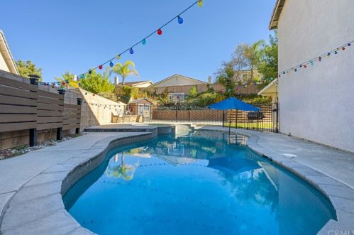 11665 Minckler Cir, Yucaipa, CA 92399-6851