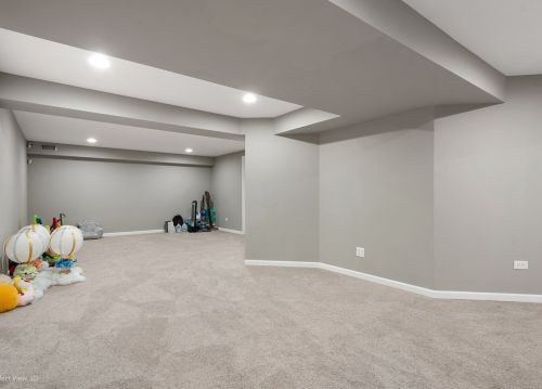 1425 Glenside Dr, Lemont IL  60490-5480 exterior