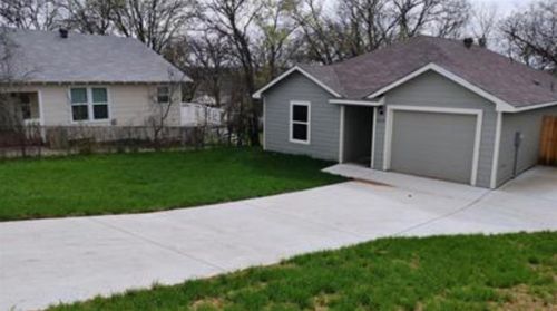 3019 Lee Ave, Fort Worth TX  76106-5724 exterior
