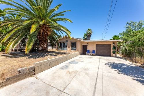 11955 Herman Dr, Riverside, CA 92505-3715