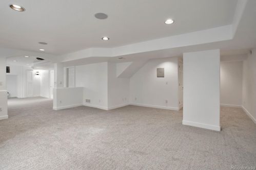 18585 Greenwood Pl, Denver CO  80013-5721 exterior