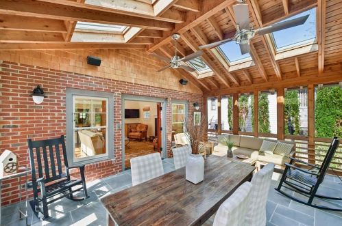 854 Highland Ter, Atlanta GA  30306-3412 exterior
