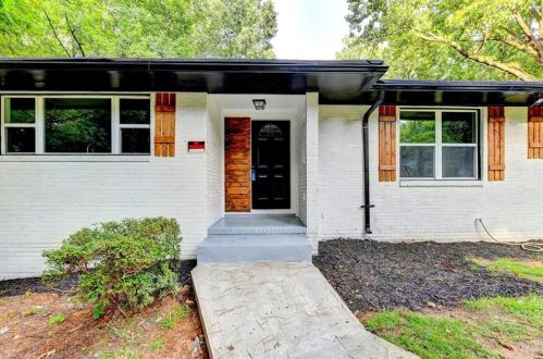 203 Linkwood Rd, Atlanta, GA 30318-7130