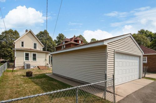 962 Cook Ave, Saint Paul MN  55106-3235 exterior