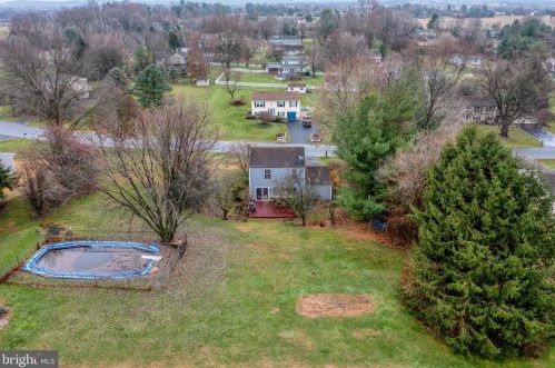 116 Tracy Berg Rd, Lancaster PA  17603-9417 exterior