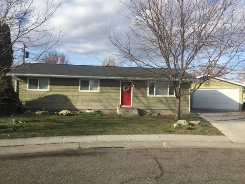 268 Susan Dr, Pella, ID 83318-3244