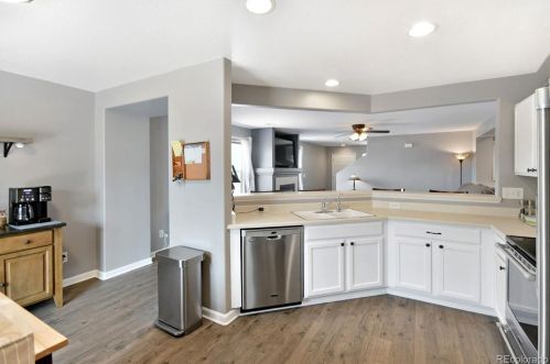 883 Willow Dr, Denver CO  80603-7762 exterior