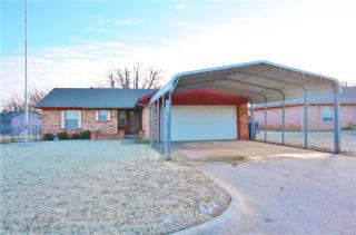 1102 Johnathan Way, Mustang, OK 73064-2116