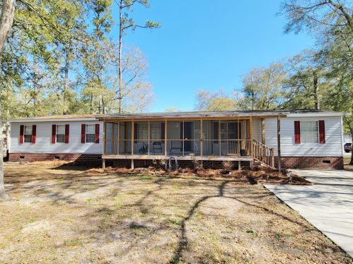 2419 Bryan St, North Myrtle Beach, SC 29582-6325