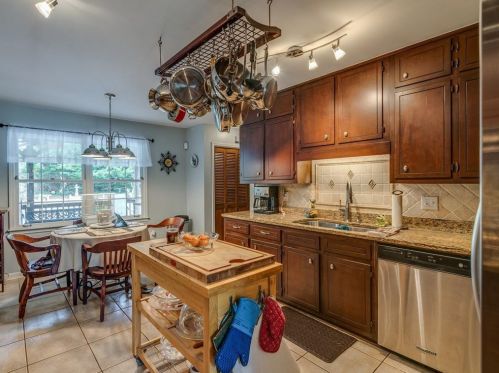 3636 Evans Rd, Atlanta GA  30340-4804 exterior