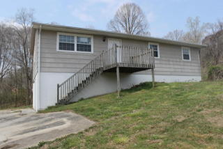 225 Hillside Dr, Midtown, TN 37748-6018