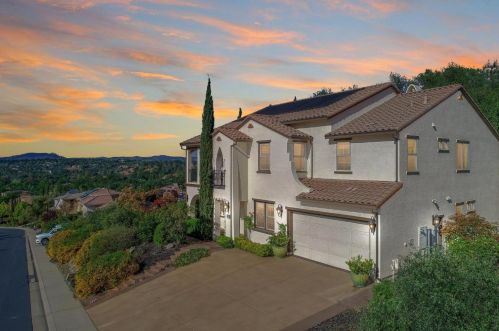 4267 Suffolk Way, Folsom, CA 95762-4117