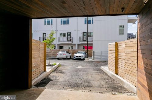 1247 27th St, Philadelphia PA  19121-4639 exterior