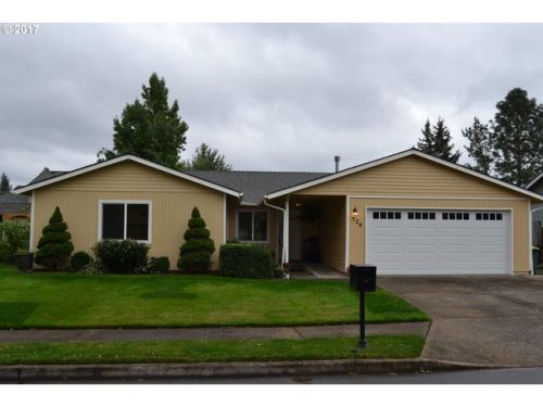 726 17th St, Wood Village, OR 97060-2248
