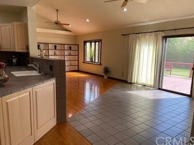 2940 Floral Ave, Riverside CA  92507-3223 exterior