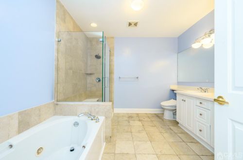 106 The Promenade, Edgewater NJ  07020-2103 exterior
