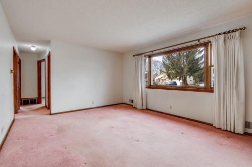 1500 Gervais Ave, Saint Paul MN  55109-2050 exterior