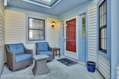 105 Old Orchard Ln, Tinton Falls, NJ 07712-2573