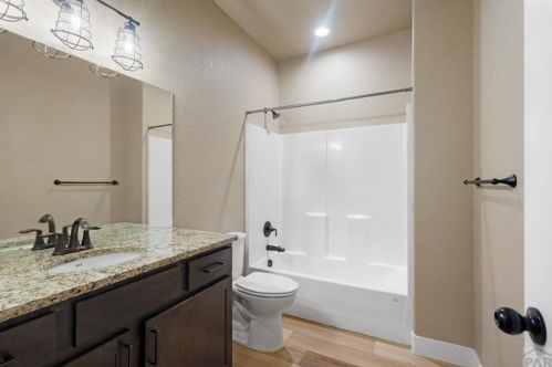 1392 Moonbeam Dr, Pueblo CO  81007-1248 exterior