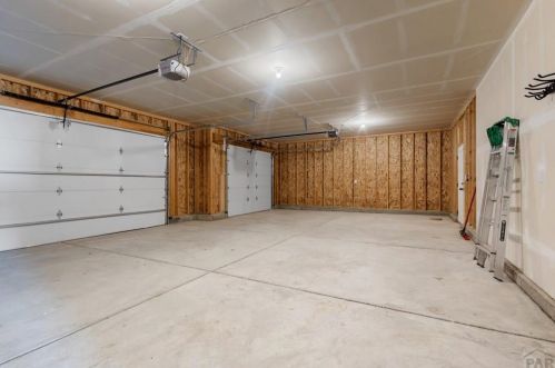1392 Moonbeam Dr, Pueblo CO  81007-1248 exterior