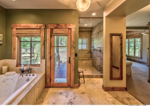 10221 Dick Barter, Truckee CA  96161-5172 exterior