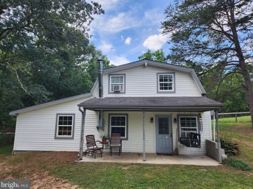 1112 Conservation Dr, Hedgesville WV  25427-5446 exterior