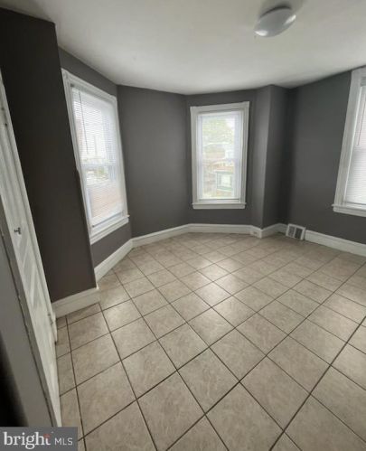 4735 Comly St, Philadelphia PA 19120-1124 exterior