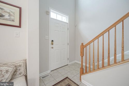 70 Brearly Dr, Erial, NJ 08081-4456