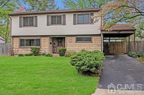159 Southwood Dr, Old Bridge, NJ 08857-1654