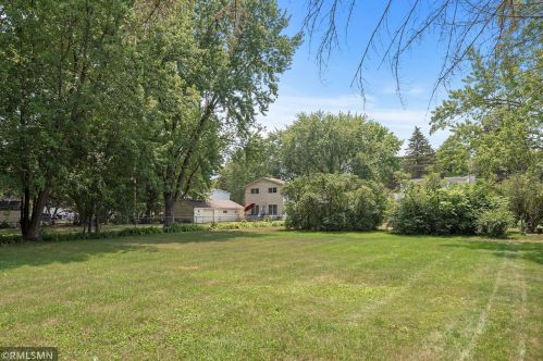 2083 Floral Dr, Saint Paul MN  55110-3849 exterior