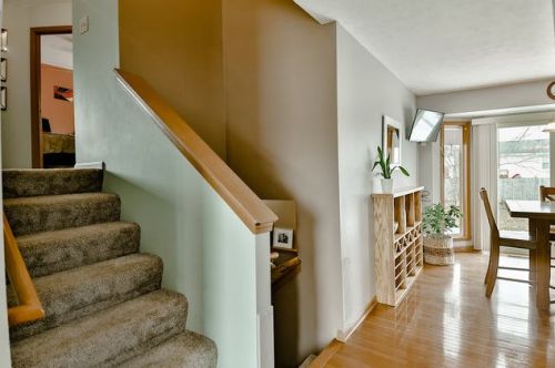 409 Hickory Dr, Davis Jct, IL 61020-9416