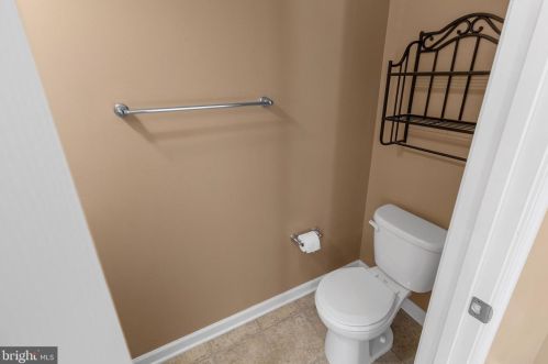 22 Appalachian Ct, Falling Waters WV  25419-1169 exterior
