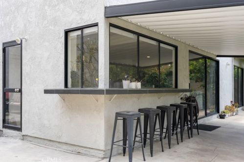 1333 Amberwick Ln, Anaheim CA  92804-5425 exterior