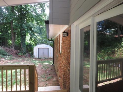 3797 Carole Dr, Atlanta GA  30340-2426 exterior