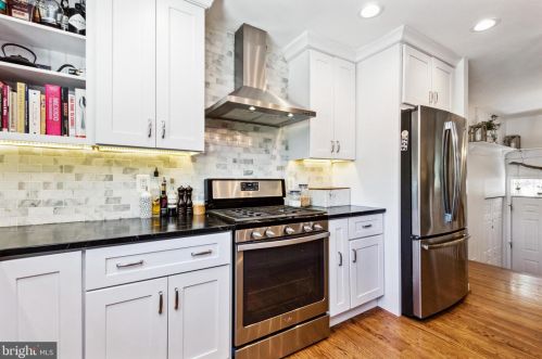 312 Arundel Bch Rd, Severna Park MD 21146-3312 exterior