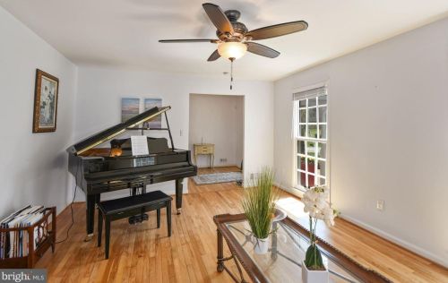 1800 Cullen Dr, Silver Spring MD 20905-4428 exterior