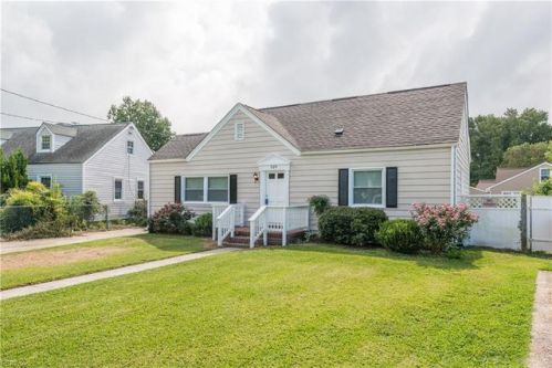 529 Austin St, Norfolk, VA 23503-5500