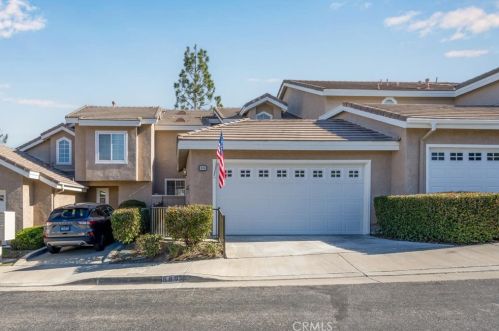 889 Sapphire Ln, Anaheim, CA 92807-4864
