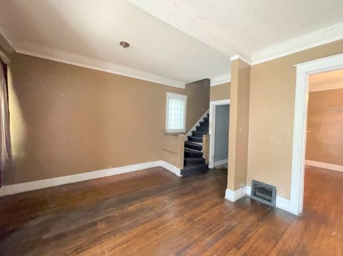 7141 Eggleston Ave, Chicago, IL 60621-3007
