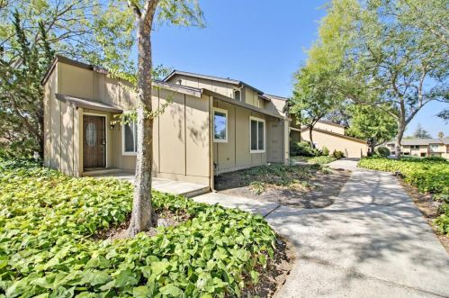 3358 Methilhaven Ln, San Jose, CA 95121-1360