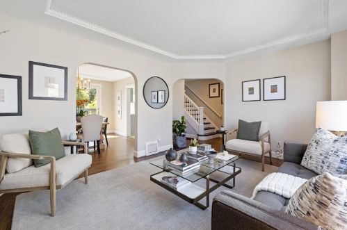 3709 25th St, San Francisco, CA 94110-3653