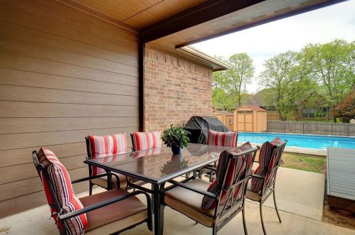 6321 Lake Side Dr, Fort Worth TX 76179 exterior