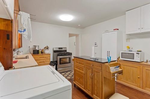 9000 Rowland Dr, Fort Worth TX  76108-2225 exterior