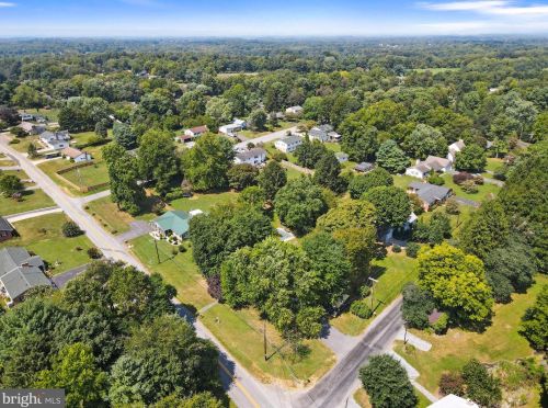 311 Old Martinsburg Rd, Shepherdstown, WV 25443-4641